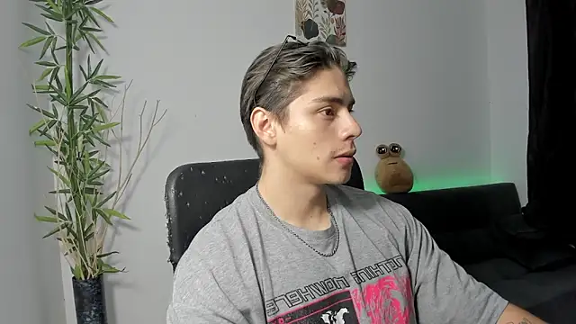 Giordano Russo online show from 31, 12, 2024