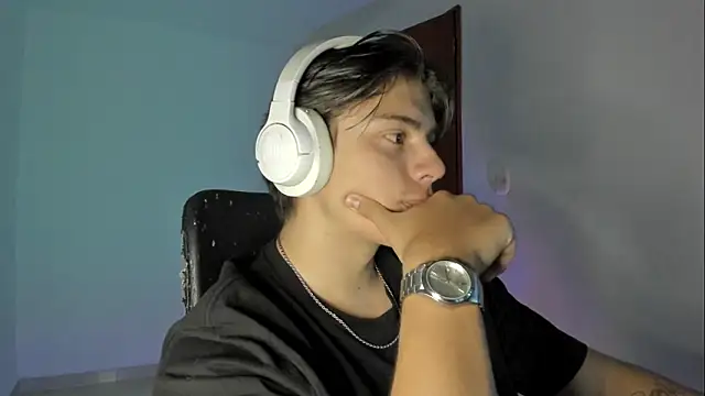 Giordano Russo online show from 21, 10, 2025