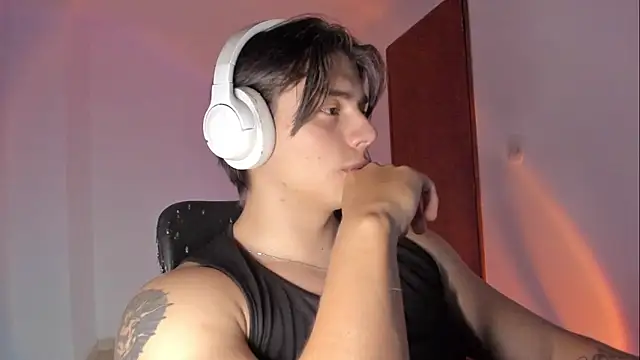 Giordano Russo online show from 1, 4, 2026