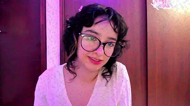  Lunnaa  online show from 26, 9, 2025