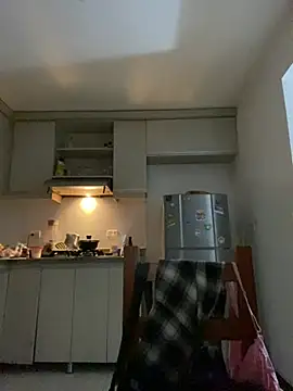  Lunnaa  online show from 18, 4, 2026