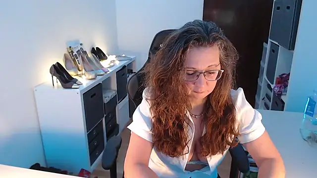 Snapshot of GeilesLuder75 chatting on 6, 3, 2025 GeilesLuder75 online show from 6, 3, 2025