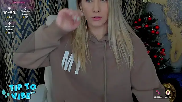 Snapshot of CassandraGood chatting on 19, 1, 2025 CassandraGood online show from 19, 1, 2025