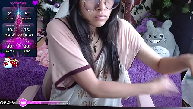 Snapshot of MidoriQuiinn chatting on 18, 12, 2024 MidoriQuiinn online show from 18, 12, 2024