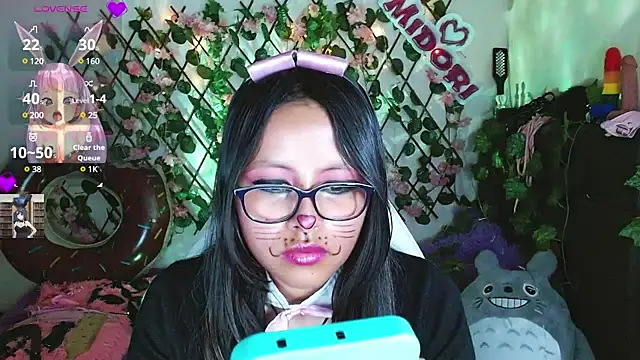 Snapshot of MidoriQuiinn chatting on 29, 1, 2025 MidoriQuiinn online show from 29, 1, 2025