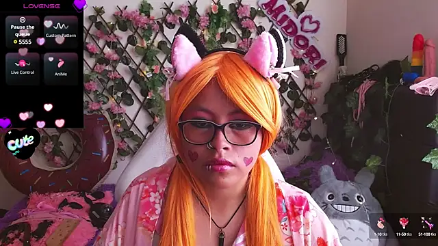 Snapshot of MidoriQuiinn chatting on 31, 1, 2025 MidoriQuiinn online show from 31, 1, 2025