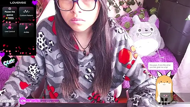 Snapshot of MidoriQuiinn chatting on 3, 2, 2025 MidoriQuiinn online show from 3, 2, 2025