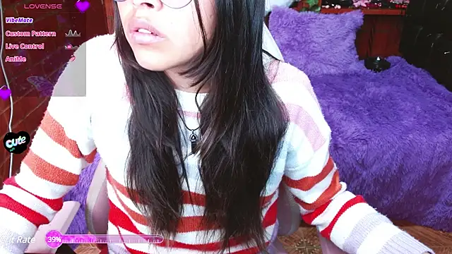 Snapshot of MidoriQuiinn chatting on 11, 3, 2025 MidoriQuiinn online show from 11, 3, 2025