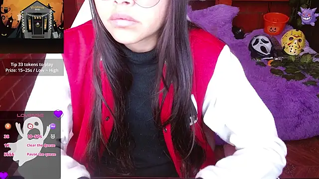 Snapshot of MidoriQuiinn chatting on 9, 10, 2025 MidoriQuiinn online show from 9, 10, 2025