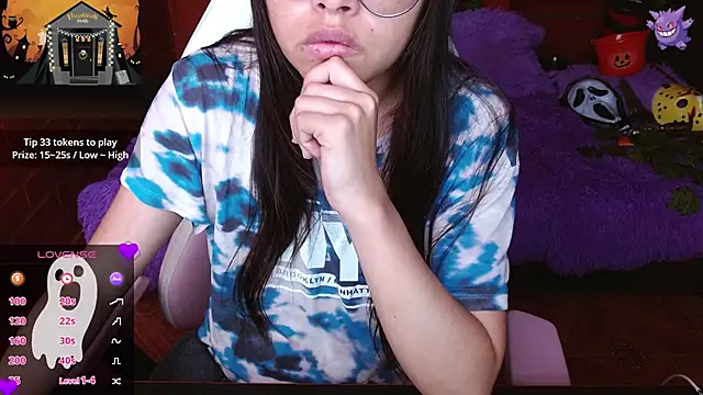 Snapshot of MidoriQuiinn chatting on 28, 10, 2025 MidoriQuiinn online show from 28, 10, 2025