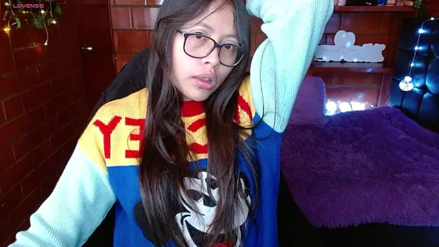 MidoriQuiinn online show from 3, 3, 2026