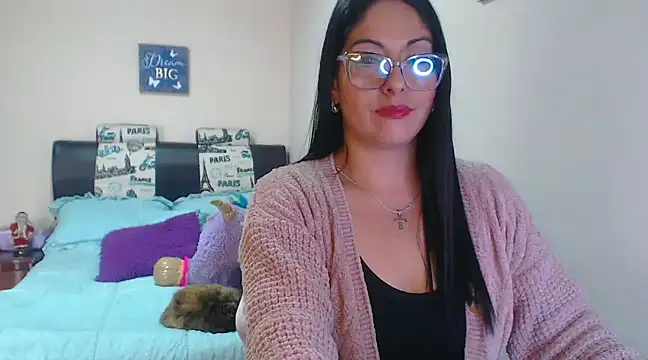 Snapshot of sahtlove1 chatting on 5, 12, 2024 sahtlove1 online show from 5, 12, 2024