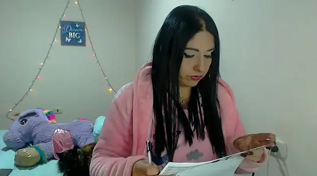 Snapshot of sahtlove1 chatting on 10, 12, 2024 sahtlove1 online show from 10, 12, 2024