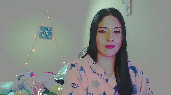 Snapshot of sahtlove1 chatting on 13, 12, 2024 sahtlove1 online show from 13, 12, 2024
