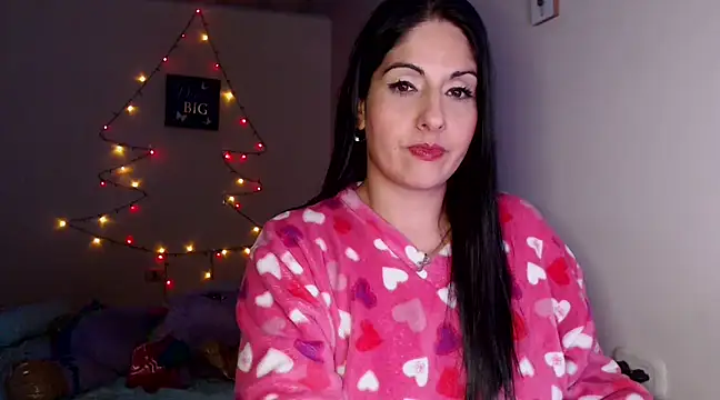 Snapshot of sahtlove1 chatting on 21, 12, 2024 sahtlove1 online show from 21, 12, 2024