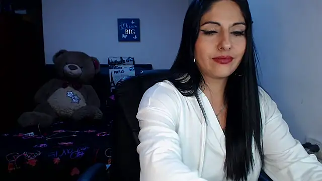 Snapshot of sahtlove1 chatting on 29, 9, 2025 sahtlove1 online show from 29, 9, 2025