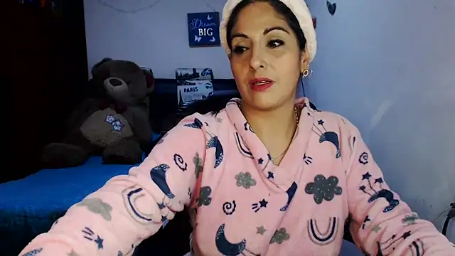 sahtlove1 online show from 4, 12, 2025