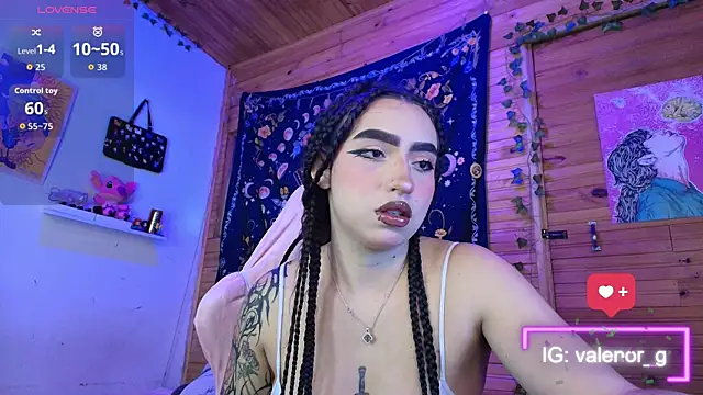 valenor  online show from 26, 11, 2025