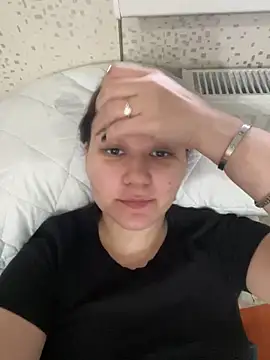 EsterLogan online show from 28, 12, 2024