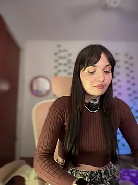 LunaXuan online show from 26, 10, 2025