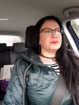 x  KHALEESI  x online show from 7, 2, 2025