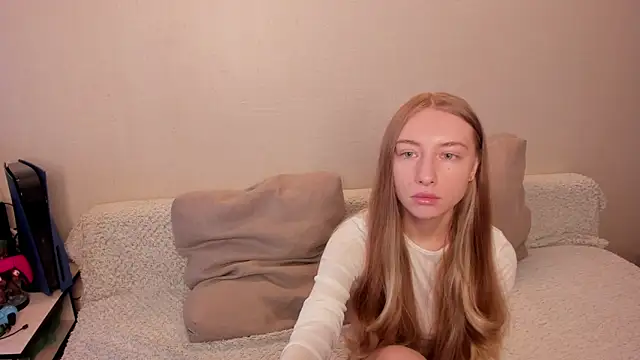 secret dreams   online show from 22, 2, 2025