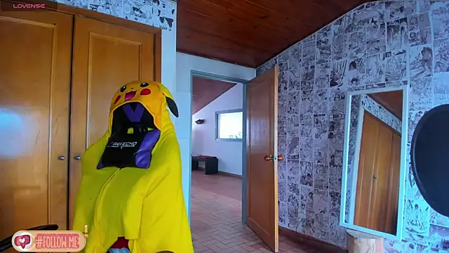 Snapshot of Meli_Pixel chatting on 28, 2, 2025 Meli Pixel online show from 28, 2, 2025