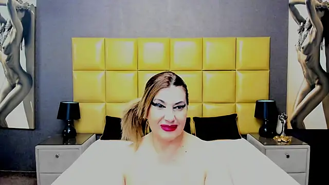 Snapshot of KiraLeila chatting on 26, 2, 2025 KiraLeila online show from 26, 2, 2025