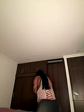 Snapshot of IamSashaLuv chatting on 8, 12, 2024 IamSashaLuv online show from 8, 12, 2024