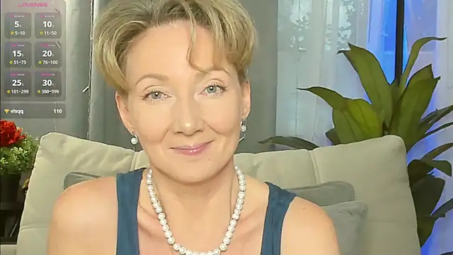 Snapshot of AkexandraFix chatting on 3, 2, 2026 AkexandraFix online show from 3, 2, 2026