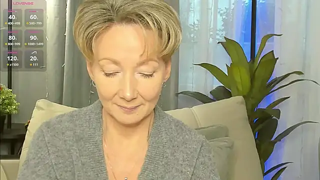 Snapshot of AkexandraFix chatting on 10, 2, 2026 AkexandraFix online show from 10, 2, 2026