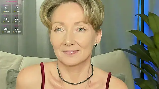 Snapshot of AkexandraFix chatting on 27, 2, 2026 AkexandraFix online show from 27, 2, 2026