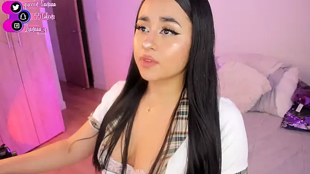 Snapshot of Queen_liana chatting on 11, 1, 2025 Queen liana online show from 11, 1, 2025