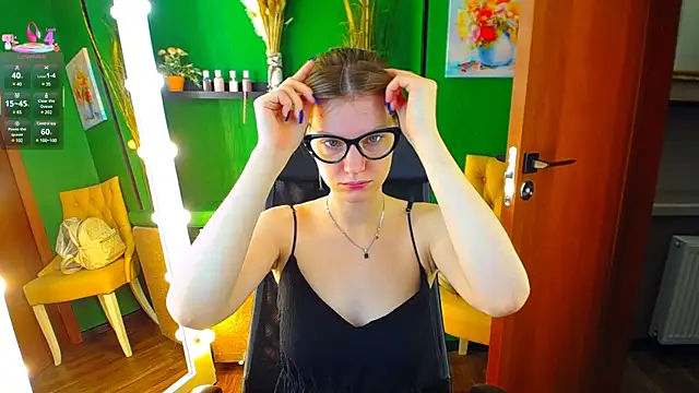 MaryHiggins online show from 16, 3, 2025