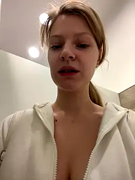 MaryHiggins online show from 12, 9, 2025