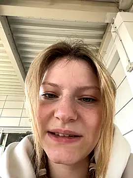 MaryHiggins online show from 27, 9, 2025