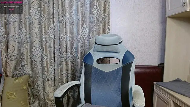 Aestheticguy101 online show from 13, 3, 2025