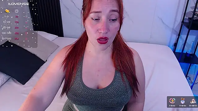 hotpawgmilf online show from 10, 1, 2025