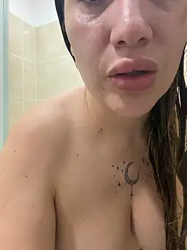 Snapshot of hotpawgmilf chatting on 5, 6, 2026 hotpawgmilf online show from 5, 6, 2026