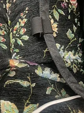 Snapshot of RylHoneyy chatting on 27, 11, 2025 RylHoneyy online show from 27, 11, 2025