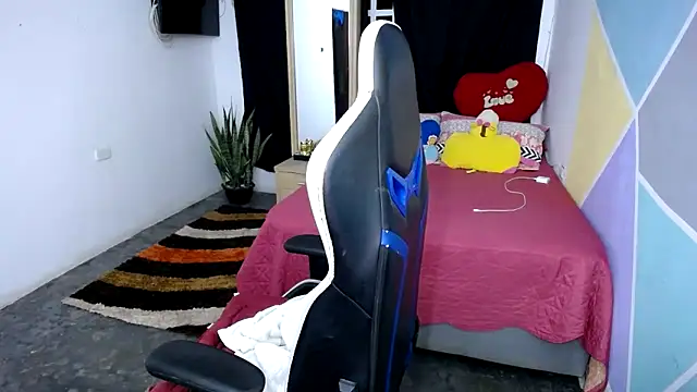 marysol83 online show from 1, 3, 2025