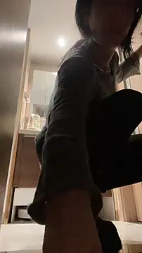 Snapshot of CrytinaSissyCrossdress chatting on 27, 10, 2025 CrytinaSissyCrossdress online show from 27, 10, 2025