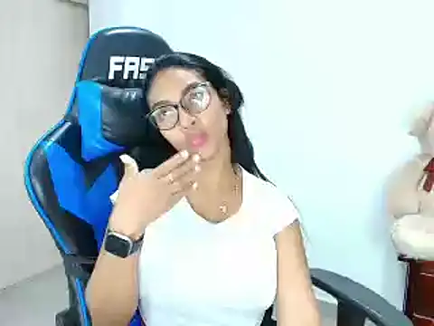 sophiax-x online show from 20, 3, 2025