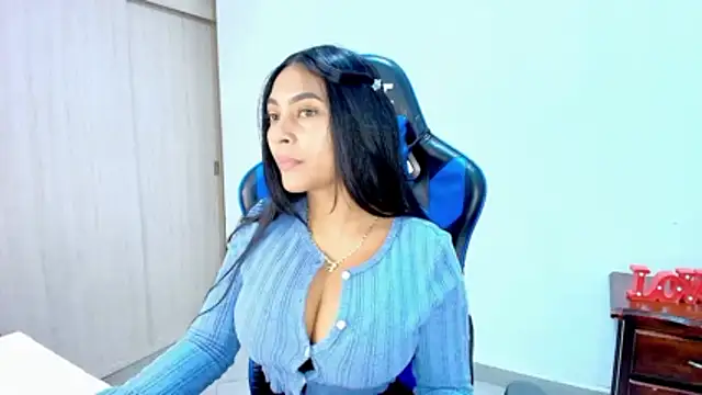 sophiax-x online show from 6, 1, 2026