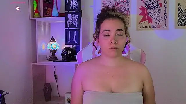 Snapshot of Emma_Wish chatting on 23, 2, 2026 Emma Wish online show from 23, 2, 2026