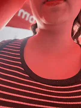 seraphine23 online show from 13, 12, 2024