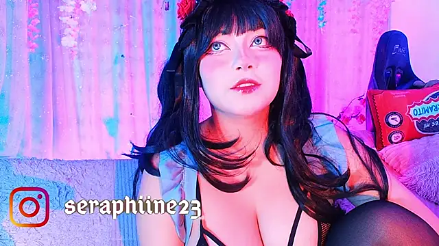 seraphine23 online show from 4, 1, 2025