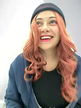 seraphine23 online show from 24, 1, 2025