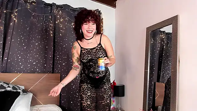 Amy art online show from 31, 12, 2024