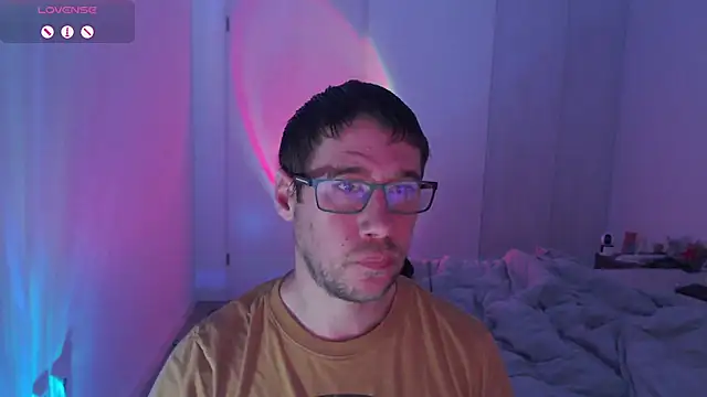 Thomas Mrd online show from 8, 11, 2025